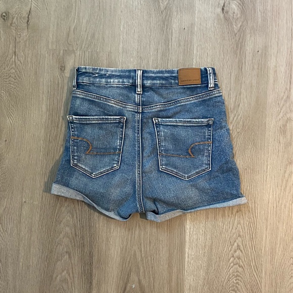 AE Stretchy Distressed Denim Shorts - Picture 3 of 4